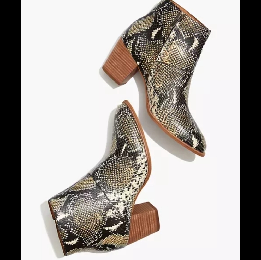 New Madewell The Rosie Ankle Boot in Snake Embossed Leather 6.5